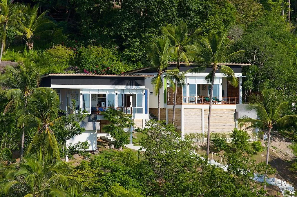 Overthemoon Luxury Pool Villas Koh Tao